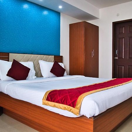Business Inn บังกาลอร์ ภายนอก รูปภาพ